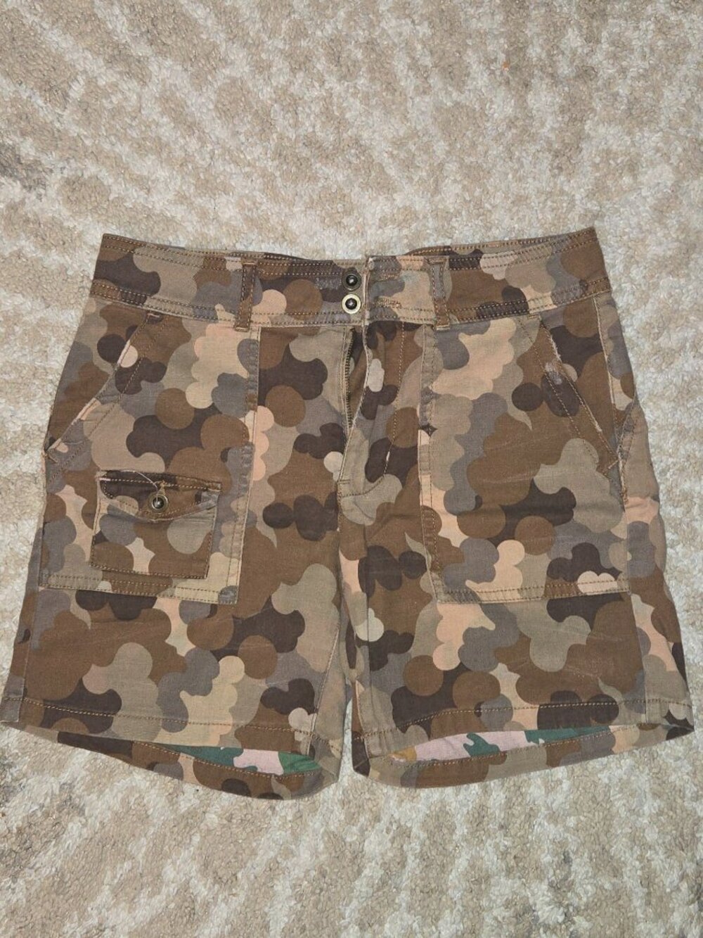 Anthropologie The Wanderer Utility Shorts Size 25